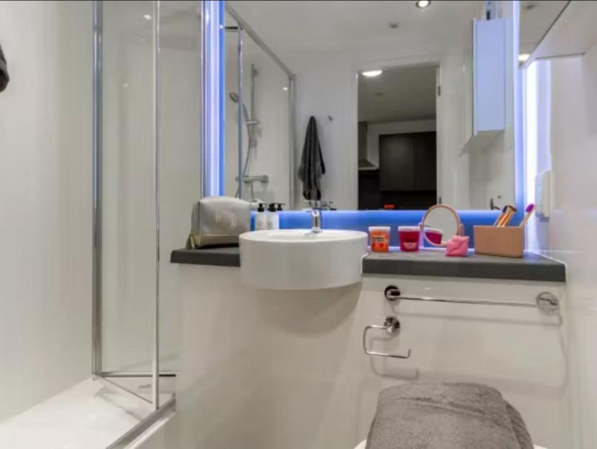 Modern Rooms In Wembley, Sk London Exterior photo